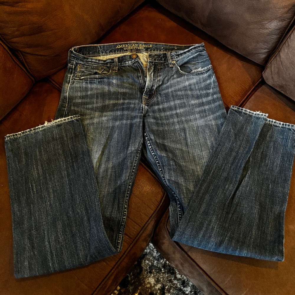 American Eagle Loose Fit Jeans